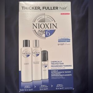 Nioxin System 6 Hair Treatment Kit - White and Blue